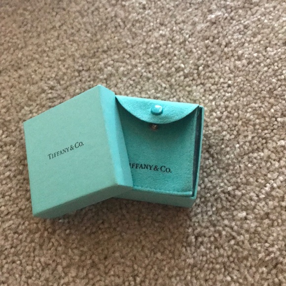 Tiffany & Co. Accessories - Tiffany & Co. jewelry box Tiffany & Co. Accessories - Tiffany & Co. jewelry box
